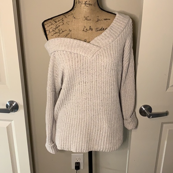 Chunky Knit Sweater - Picture 2 of 3